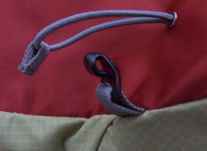 close up of the bungee cord and hook